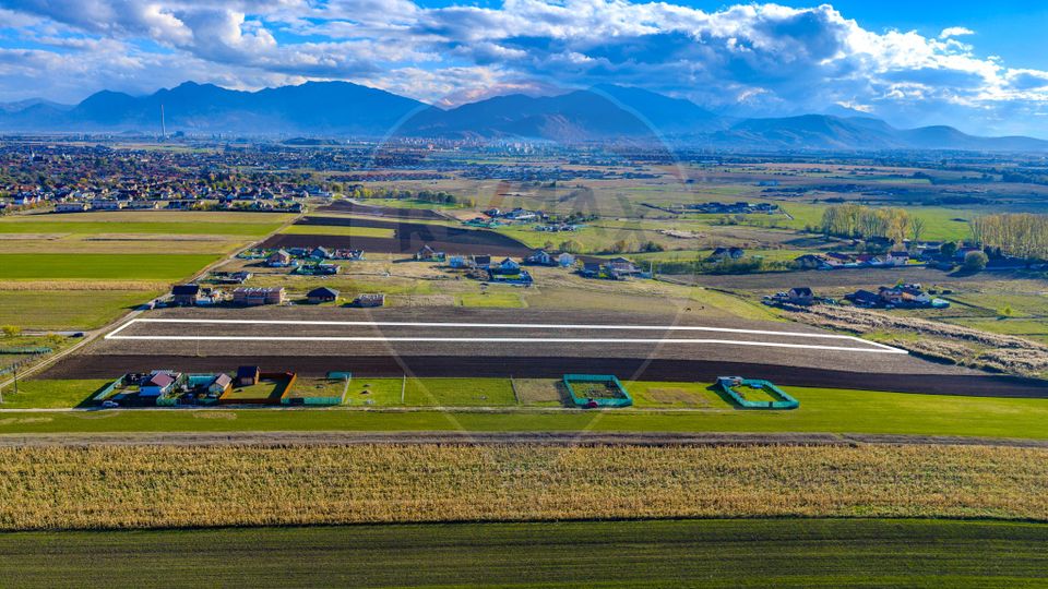 COMISION 0% Teren Sânpetru 8900 mp/ Intravilan/ 8 loturi