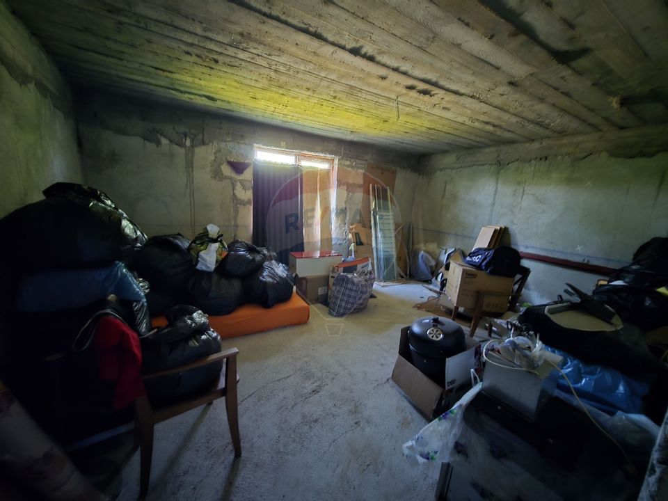 4 room House / Villa for sale