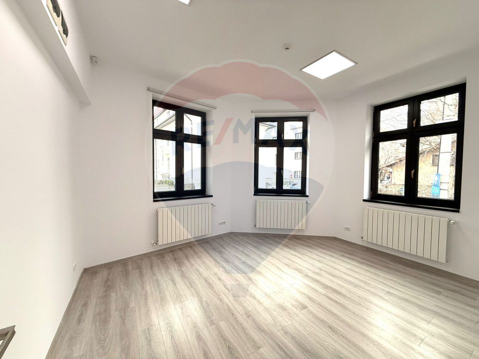 100sq.m Commercial Space for rent, P-ta Victoriei area