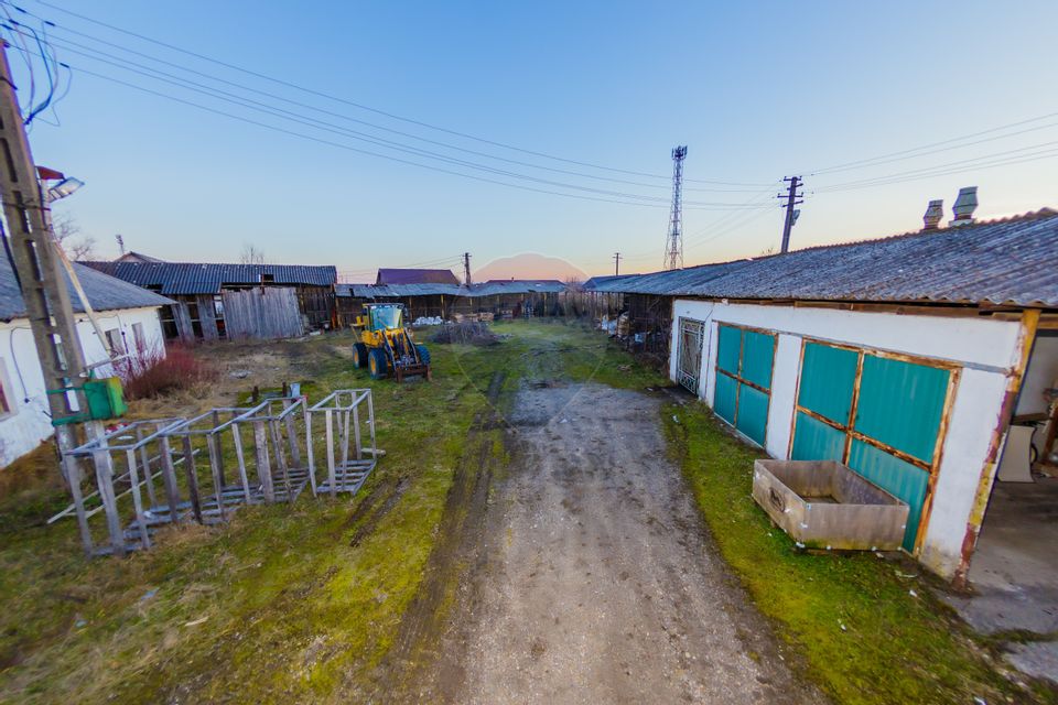 4,500sq.m Industrial Space for sale
