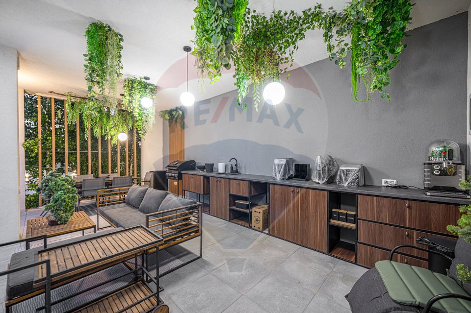 8 room House / Villa for sale