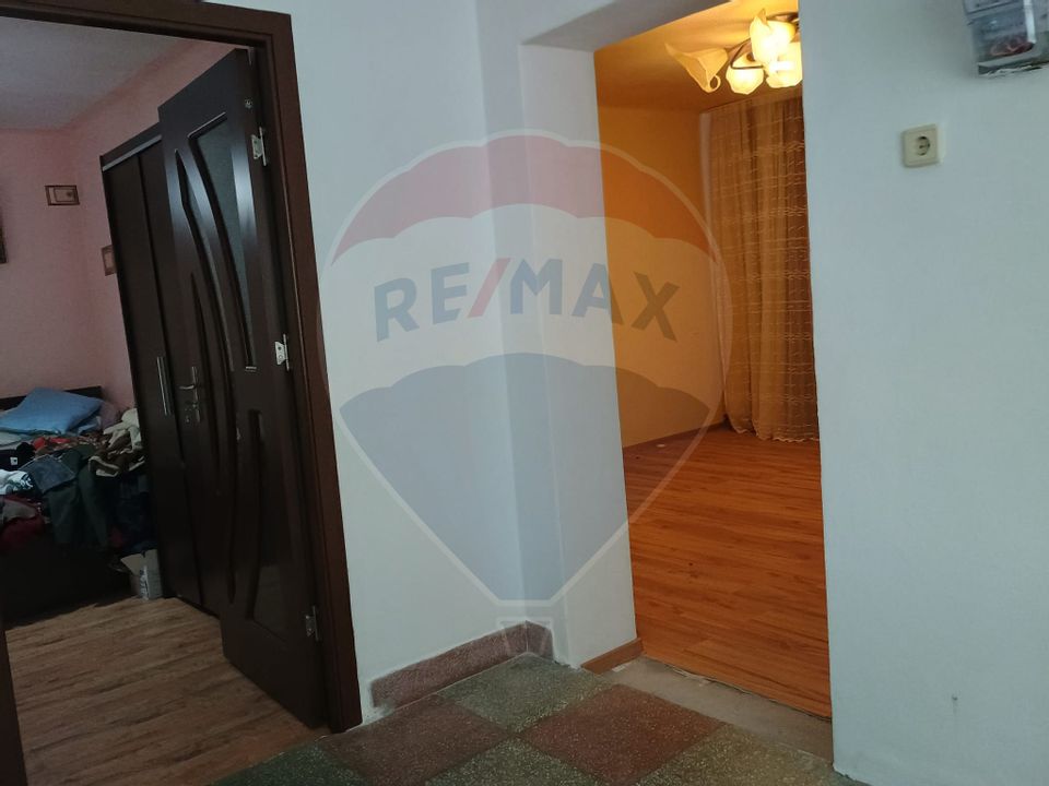 4 room House / Villa for sale, Aradul Nou area