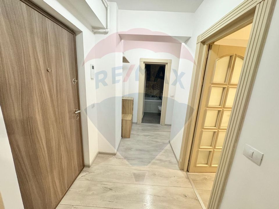 Apartament cu 2 camere de inchiriat-zona Centrala-Bistrita Lac-blocnou