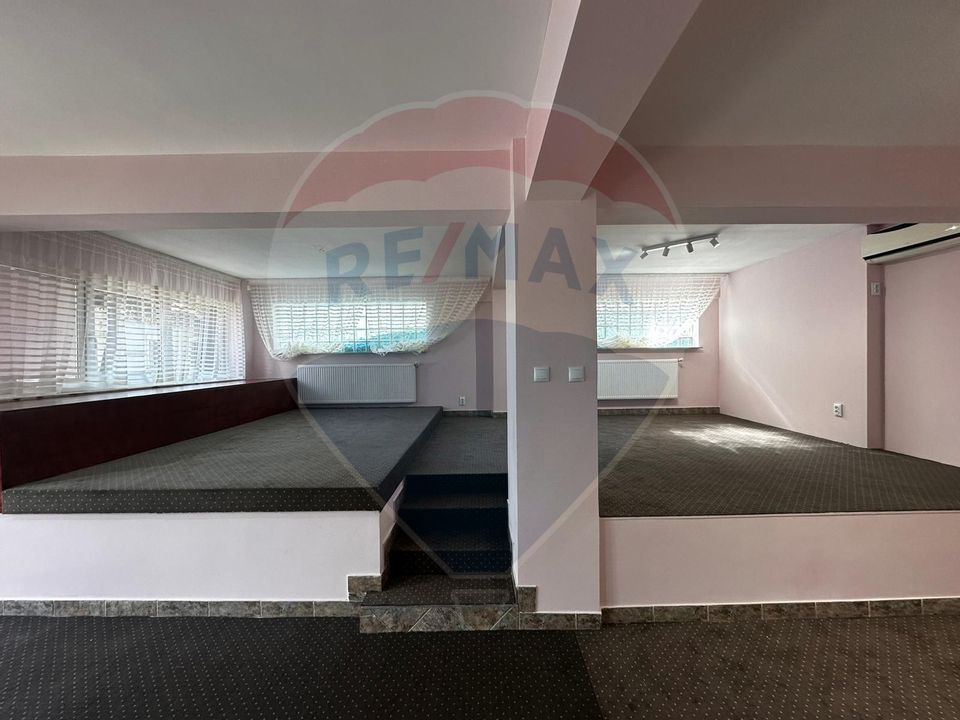 100sq.m Commercial Space for rent, Semicentral area