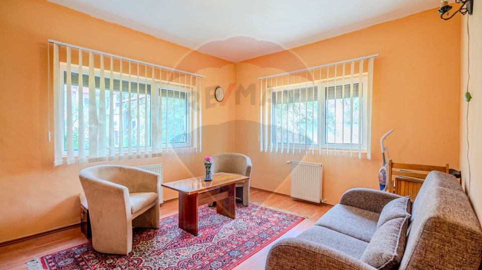 10 room House / Villa for sale