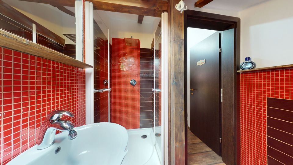 Pensiune de Vânzare Sinaia | Lângă Telecabină | Business activ 20 ani