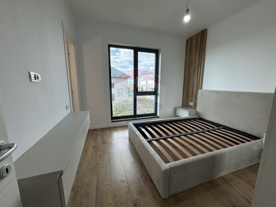 Apartament nr 4/15, curte proprie, pompă căldură, piscină încălzită