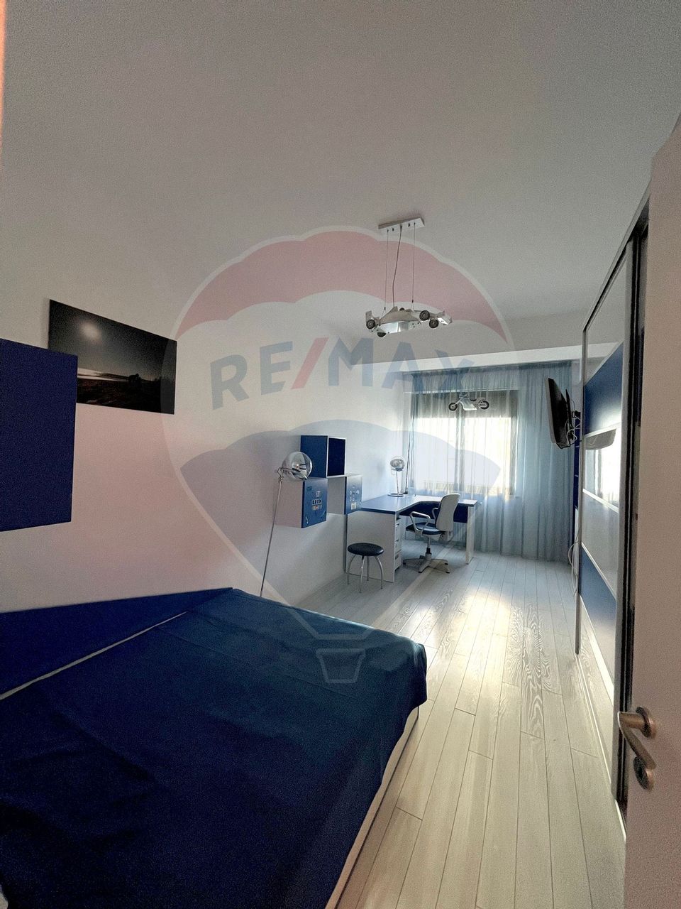 INCHIRIERE Apartament 3 camere în zona Aviatiei/NORTH AREA LAKE VIEW