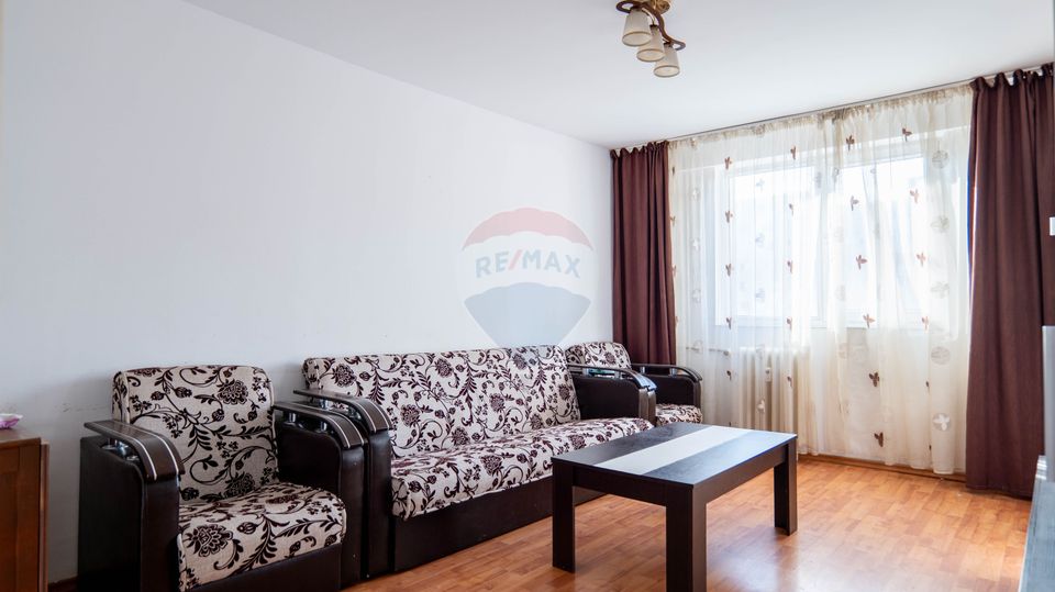 Vanzare apartament 4 camere, zona Pasajul Doamna Ghica