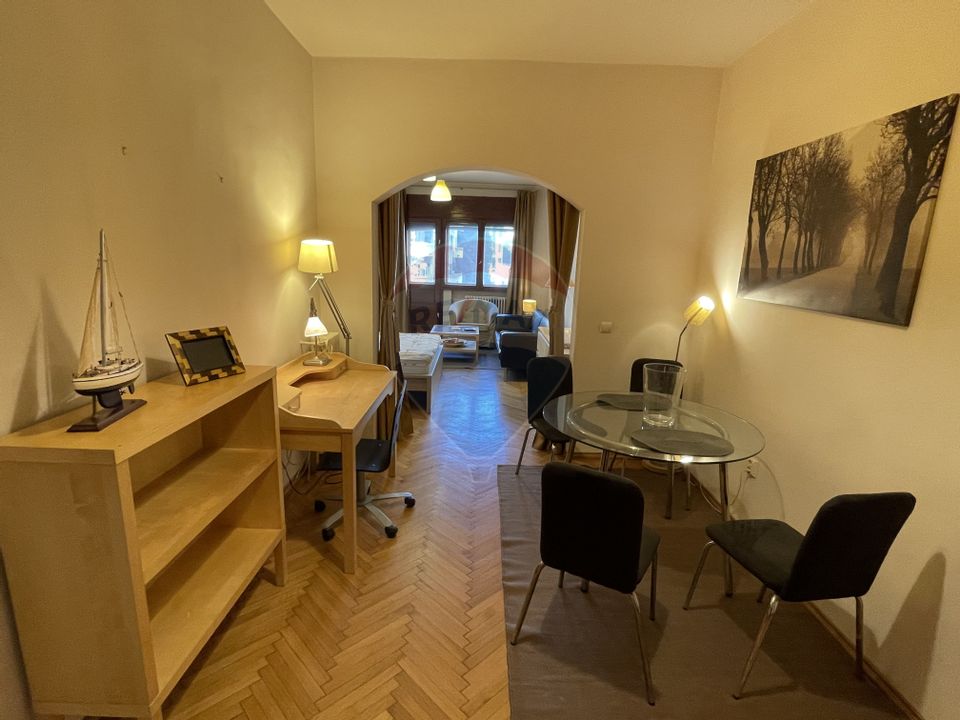 Apartament cu 2 camere de închiriat în zona P-ta Romana