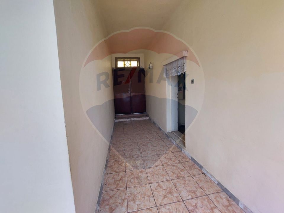 6 room House / Villa for sale