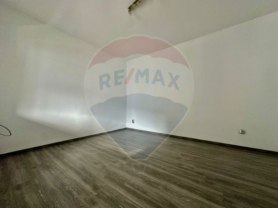 Casă / Vilă cu 7 camere de vânzare în zona Elisabetin