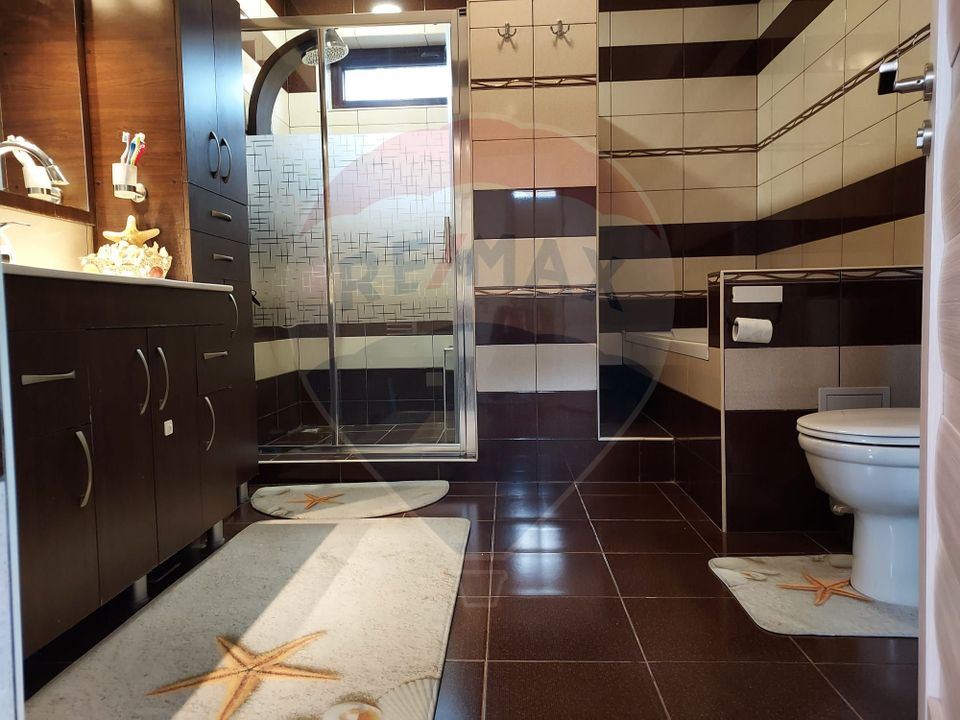 5 room House / Villa for sale