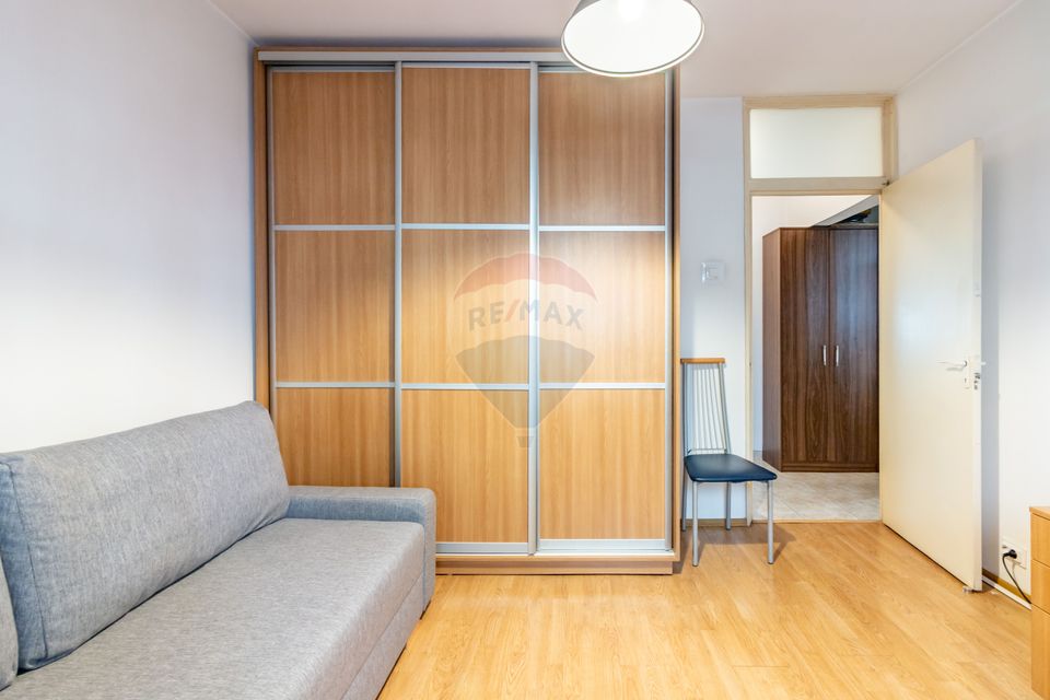 Apartament cu 3 camere de vânzare în zona Nerva Traian / Vlad Dracul