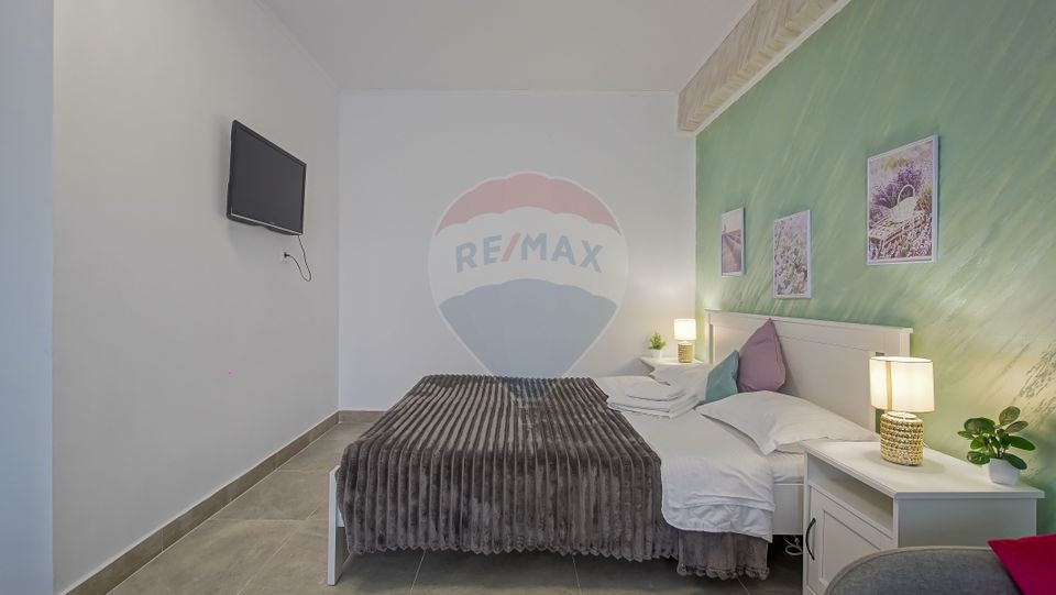 Vila cu 9 dormitoare şi 7 băi în Stupini, Brașov