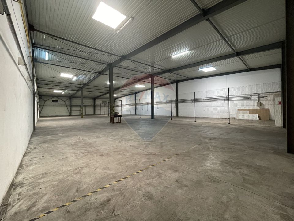 883sq.m Industrial Space for rent, UTA area