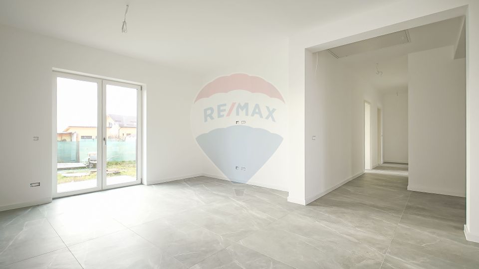 Comision 0 %! Casă cu 4 camere, construcție 2025, Bod!