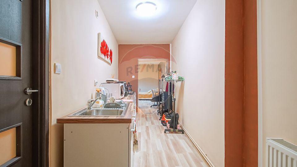 Apartament cu o cameră, afacere la cheie, str. Mureșenilor, Brașov