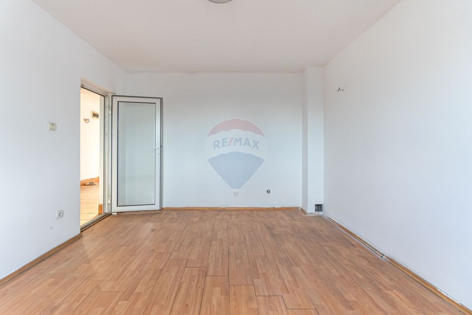 Casă de vânzare | 5 camere | Teren 1,100 mp | STUPINI | COMISION 0% |