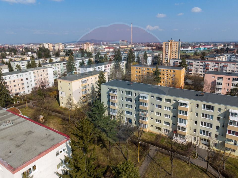 2 camere, mobilat si utilat, beci cu acces din apartament | Astra