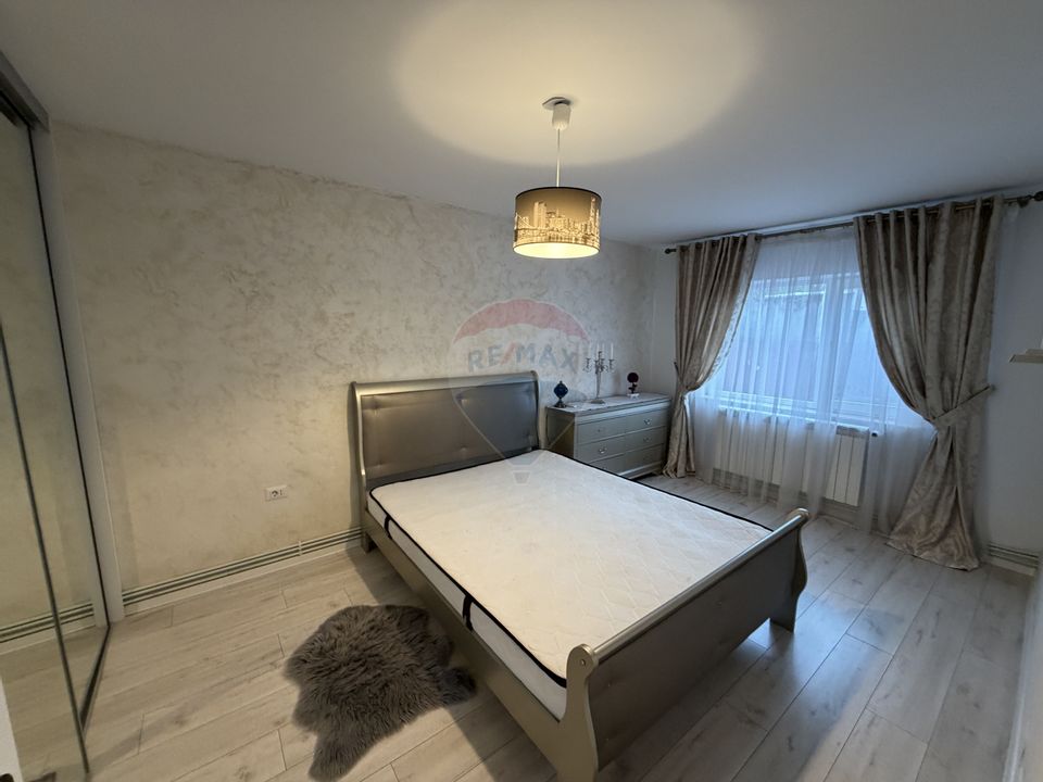 Apartament doua camere parter de inchiriat