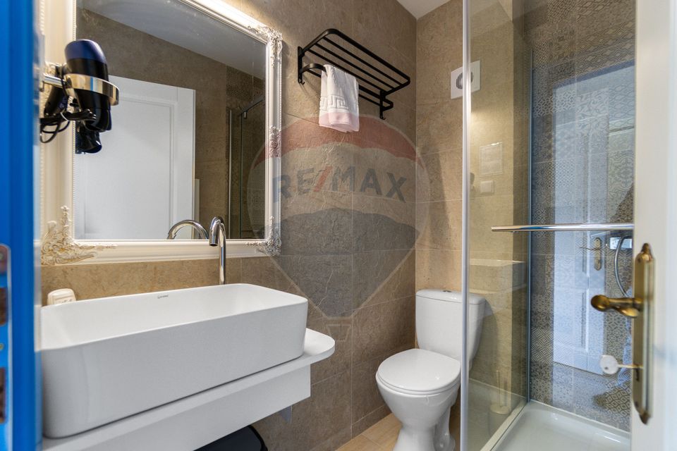 VILA IN MURIGHIOL | IESIRE LA LAC, DELTA DUNARII SI PISCINA | 6 CAMERE