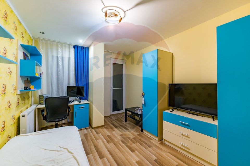 Apartament modern la Bermo Micalaca