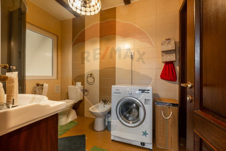 Casă la cheie ! 4 camere de vânzare la cateva minute de centru