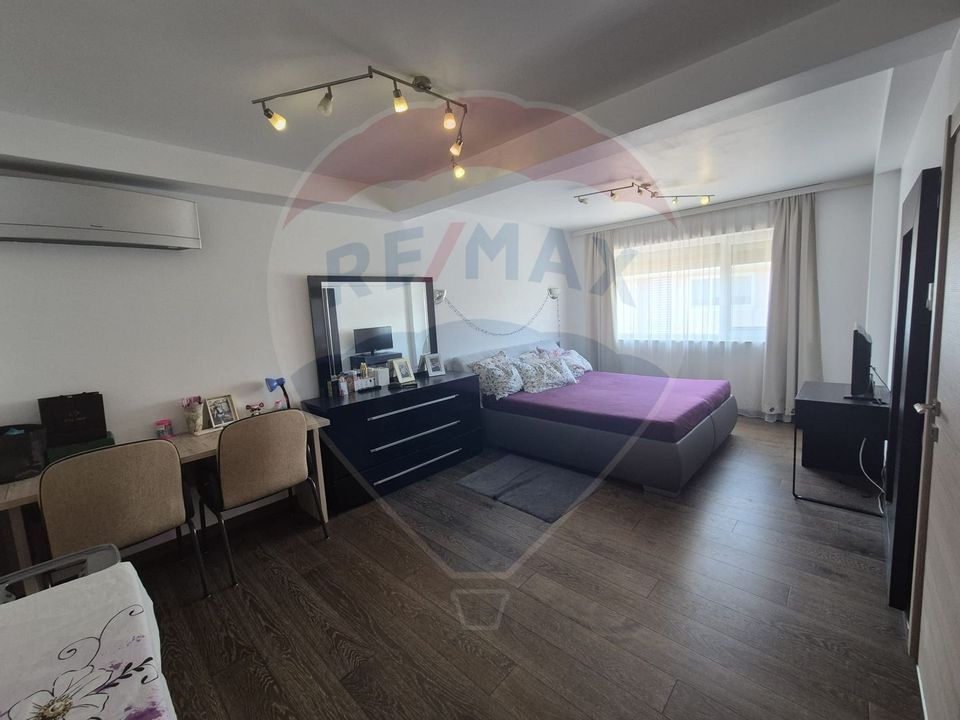 Casă/Vilă de vânzare în complex cu Piscină ' Jasmin Garden' -Pipera