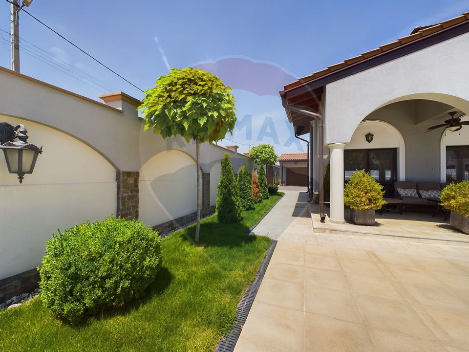 Unique Opportunity: Luxury House with Pool and Premium Finishes
