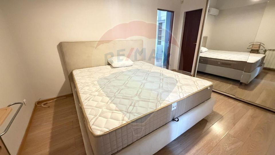 Inchiriere apartament zona Polona