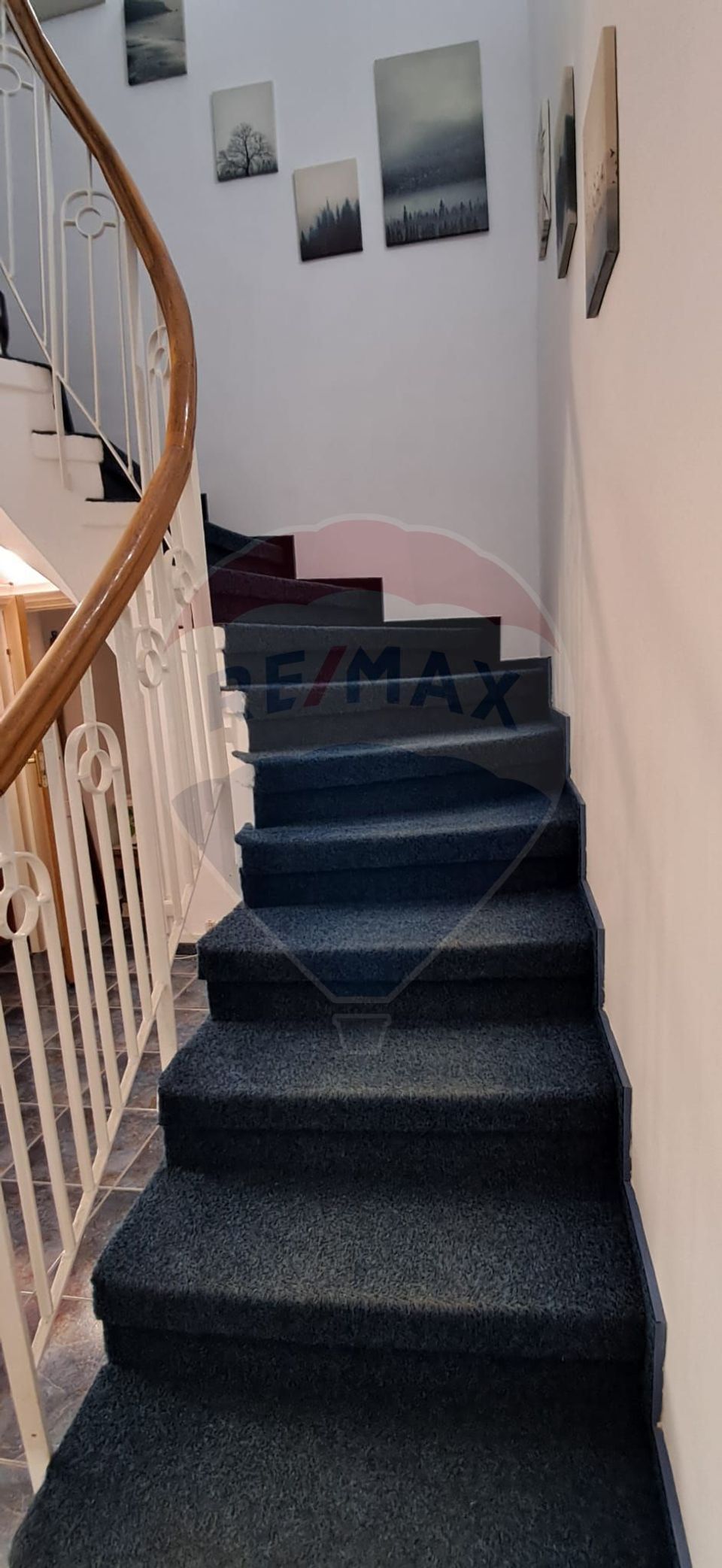 INCHIRIERE DUPLEX LUX