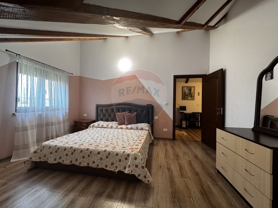 Casă +teren de vanzare in Bacau,  poziție excelentă la E85