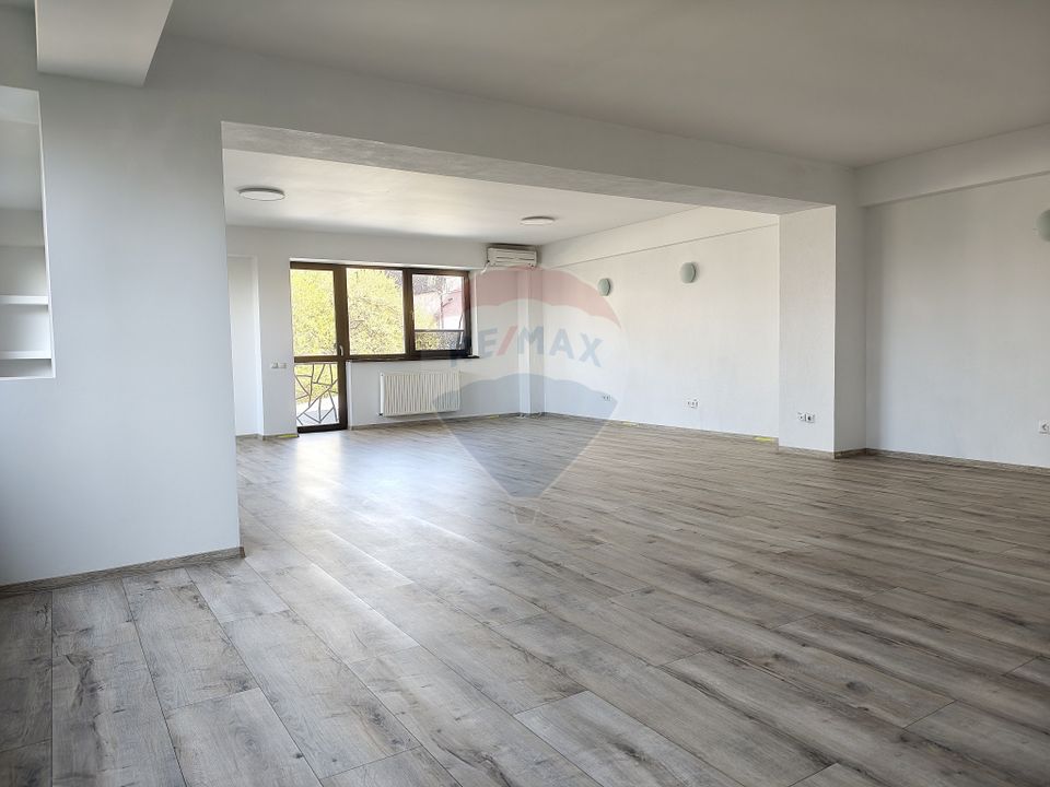 Open space office space for rent in Grivita area