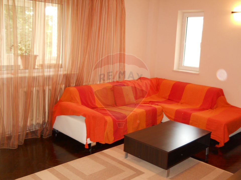 4 room Apartment for rent, Targu Cucu area