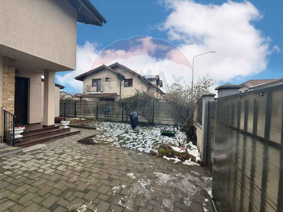 Casă / Vilă de vanzare in Otopeni, ansamblu rezidential, langa centru