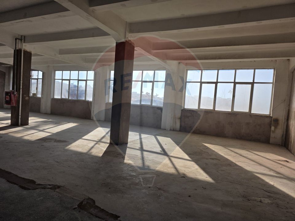 Spațiu 202 mp etaj 3  lift marfa Baicului platforma industriala