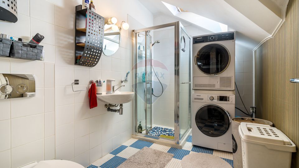 4 room Apartment for sale