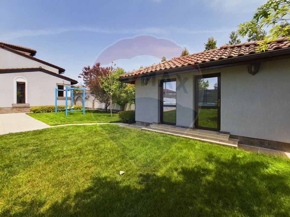 Unique Opportunity: Luxury House with Pool and Premium Finishes