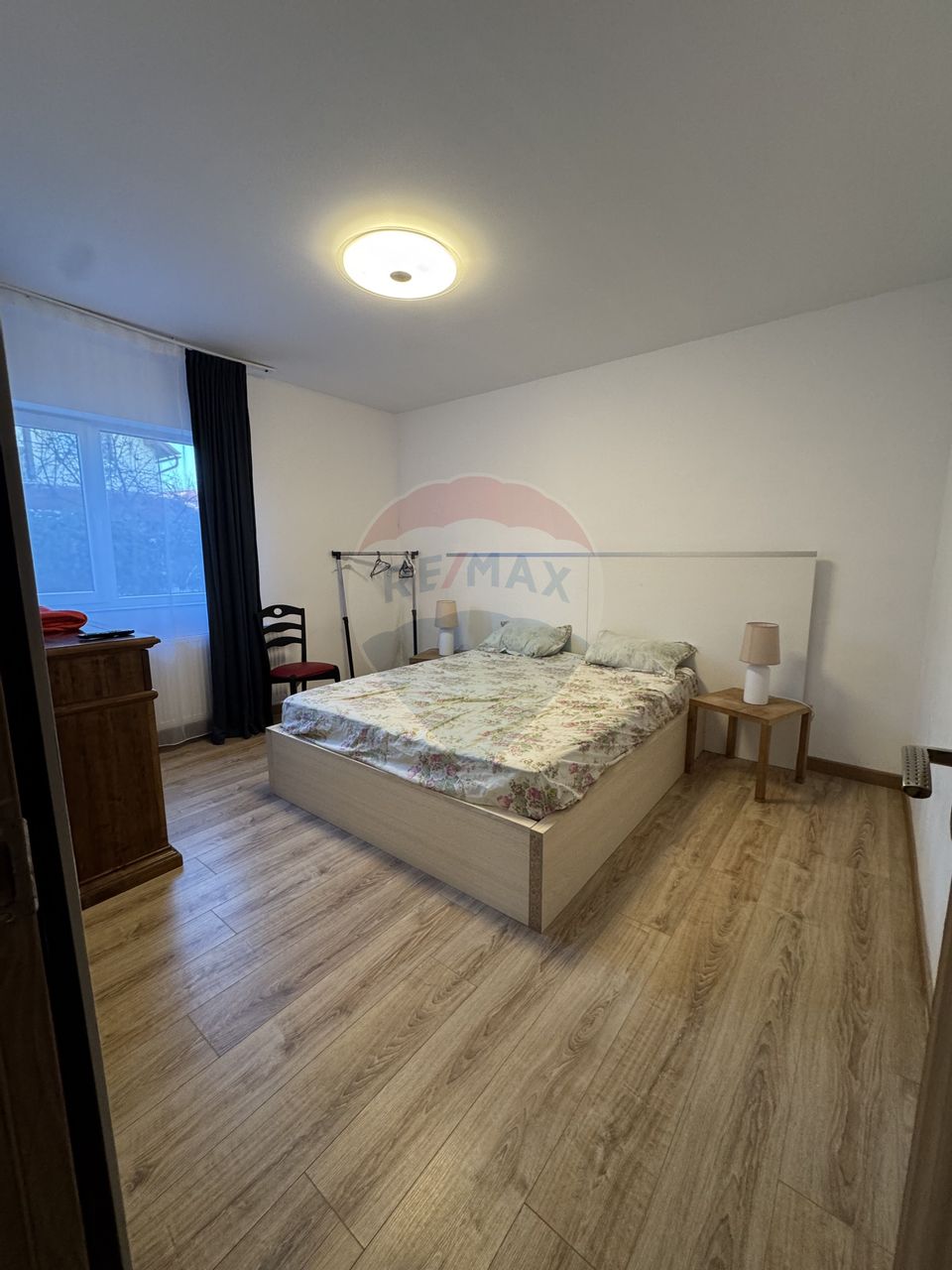 2 room Apartment for rent, Periferie area