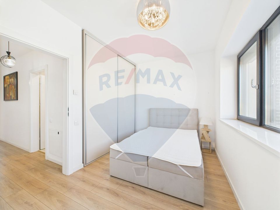 De inchiriat | Casa moderna cu 3 dormitoare si curte | Pipera