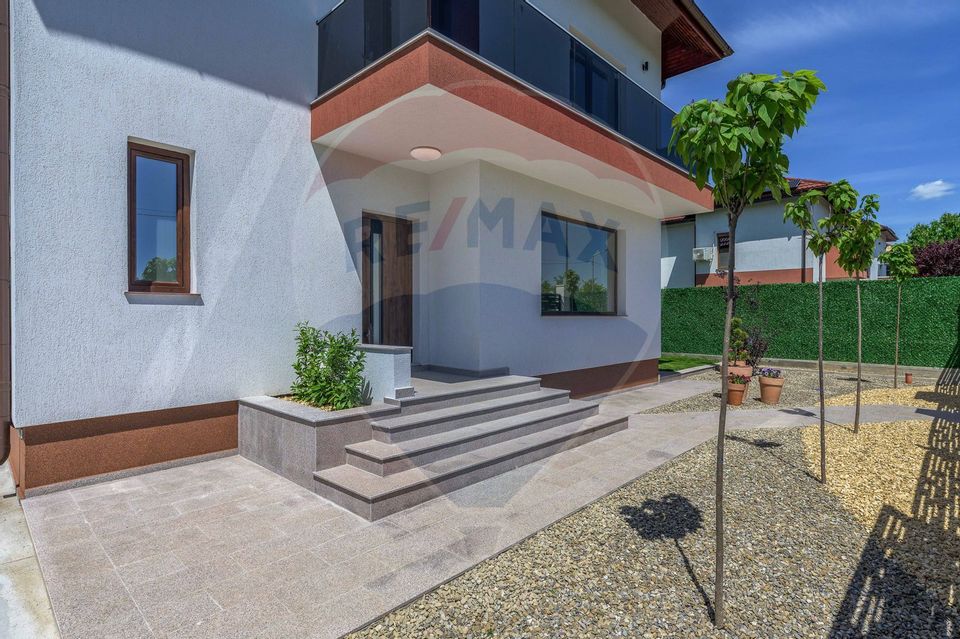 Vilă frumoasa cu 5 camere, 700 mp currte si pompa de caldura - Saftica