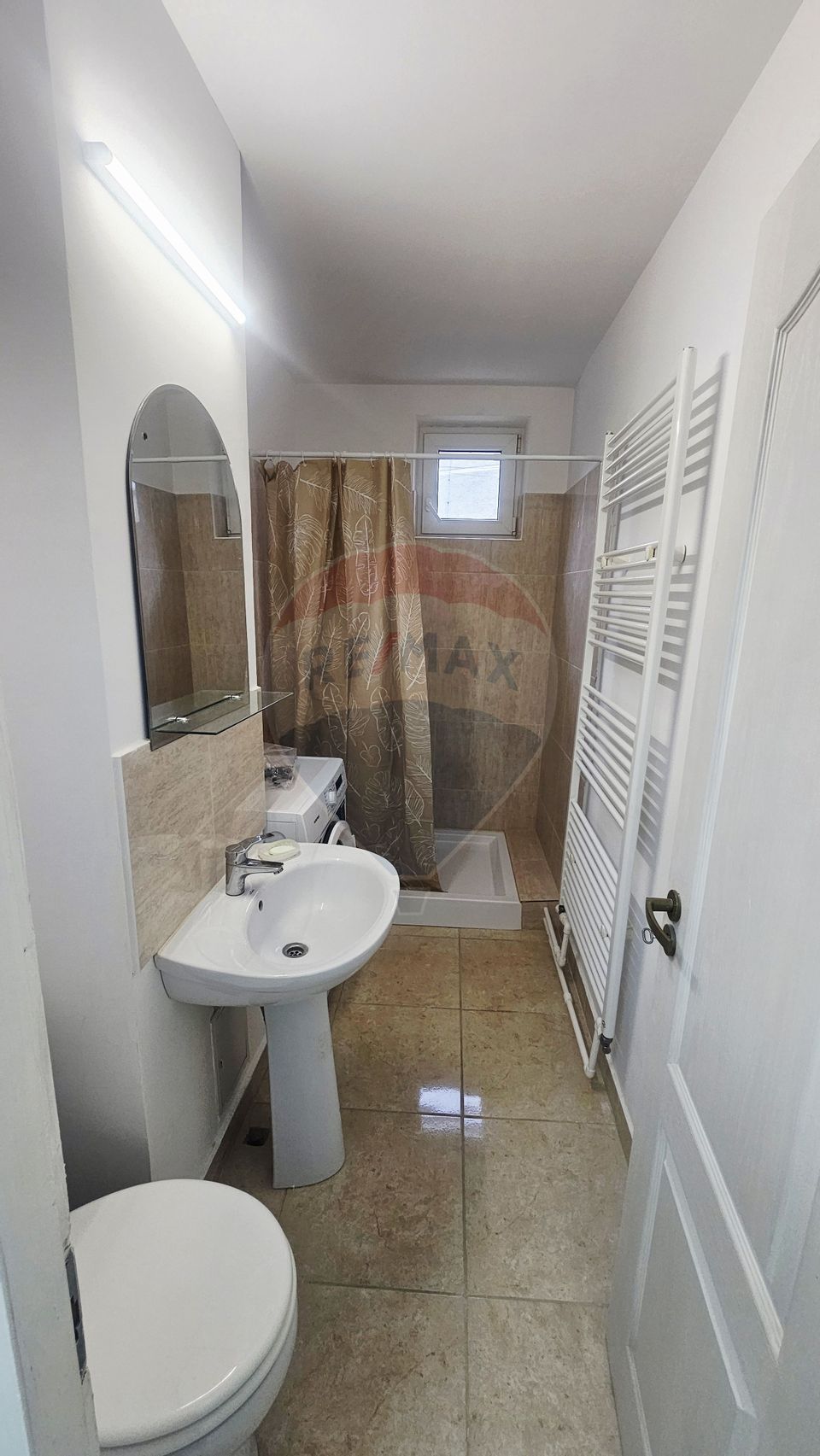 Apartament cu 1 camere de închiriat în zona Central