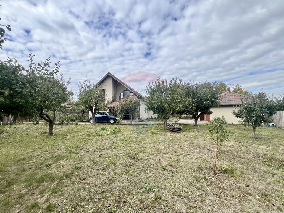 4 room House / Villa for sale, Central area