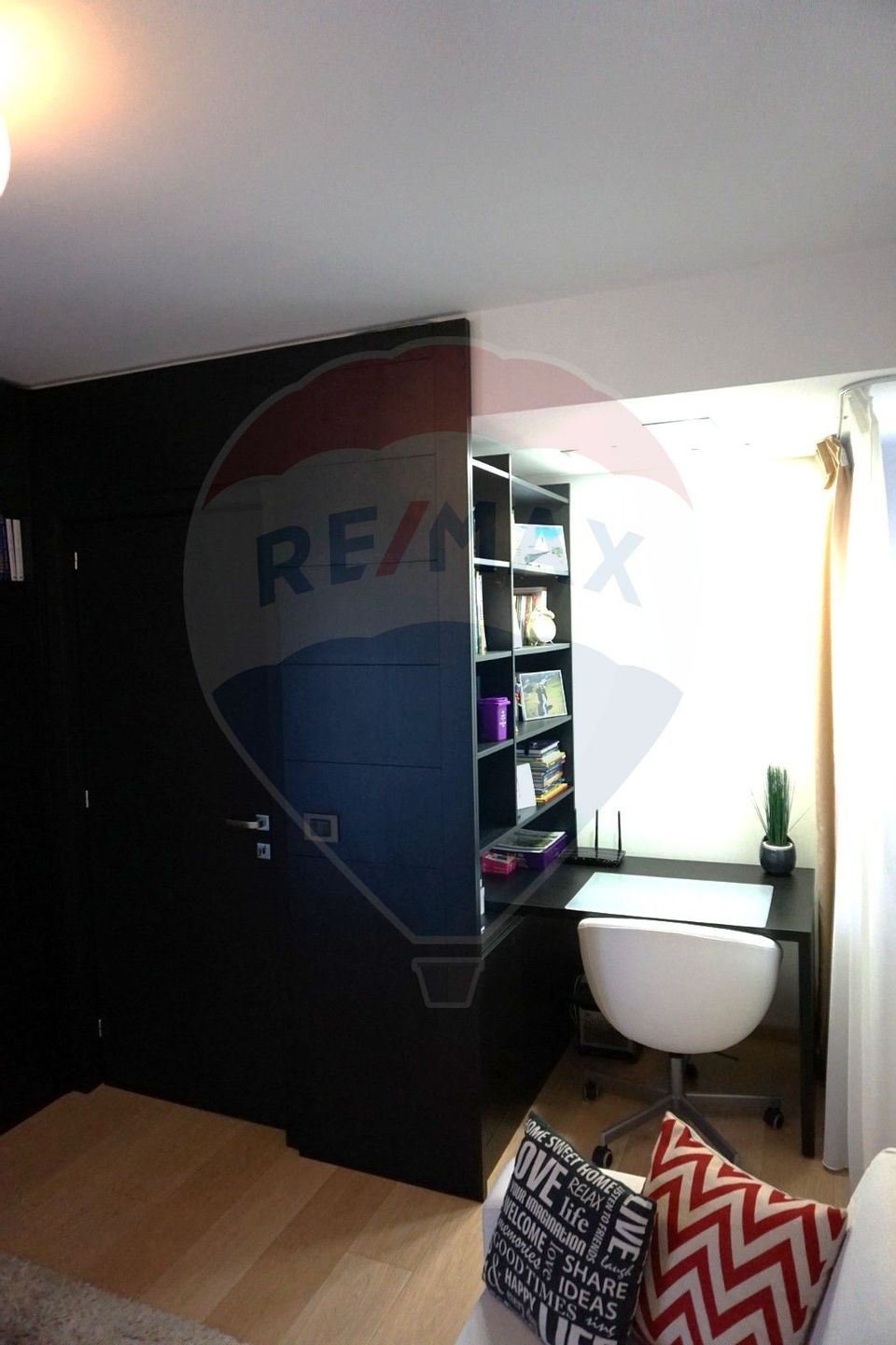 Casa  Vila cu 4 camere de inchiriat Cernica langa padure