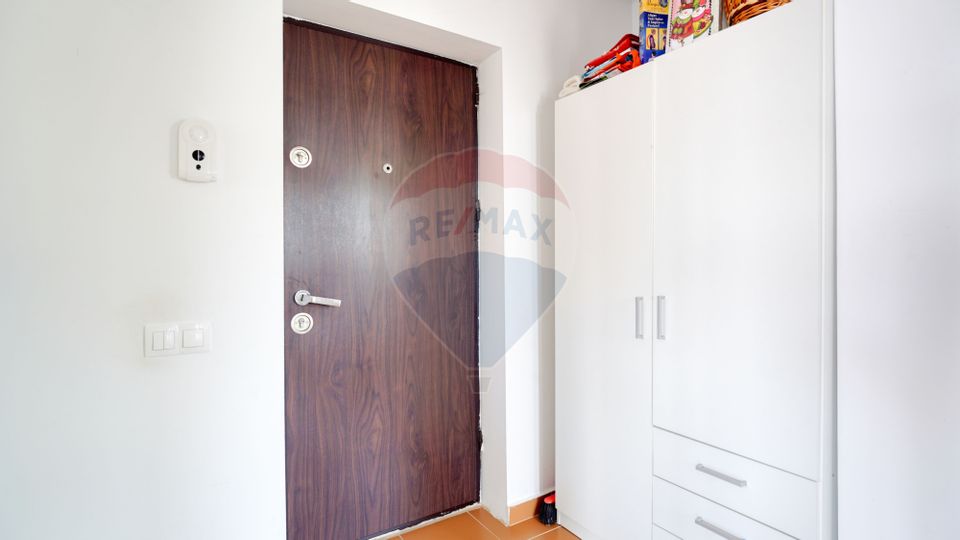 Apartament 2 camere de vânzare , Sânpetru