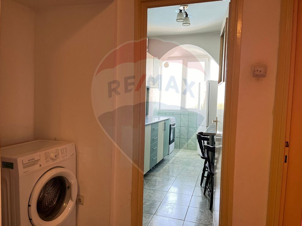 Apartament cu 3 camere, de inchiriat - Zona Piata Progresul