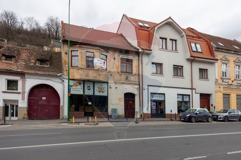 APARTAMENT 3 camere, Etaj 1, Str. Lunga nr 22, Brasov