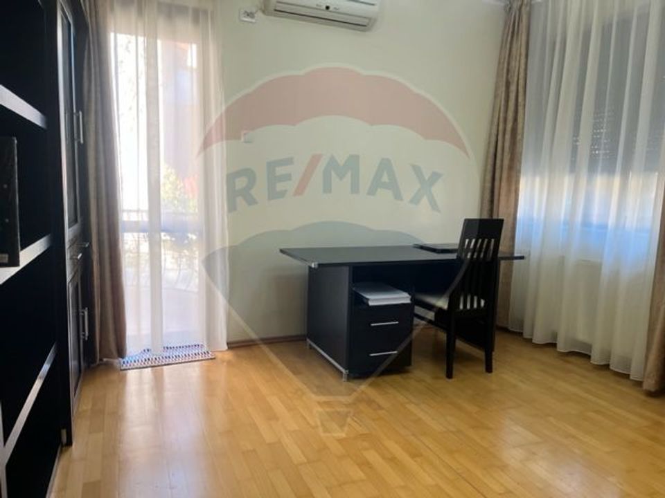 Inchiriere Vilă  – Pipera// panouri solare//statie incarcare  Walbox