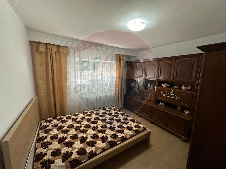 NOU PE PIAȚĂ - Apartament cu 3 camere decomandate